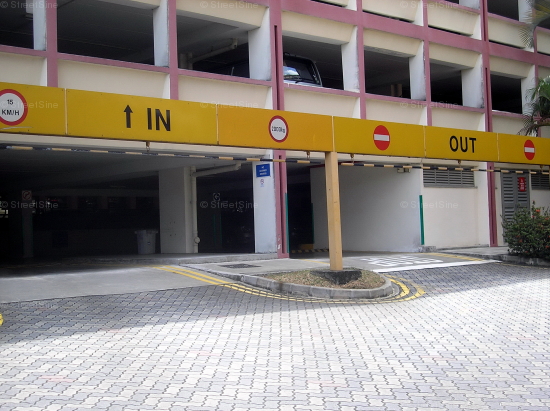 Blk 838A Hougang Central (S)531838 #243282
